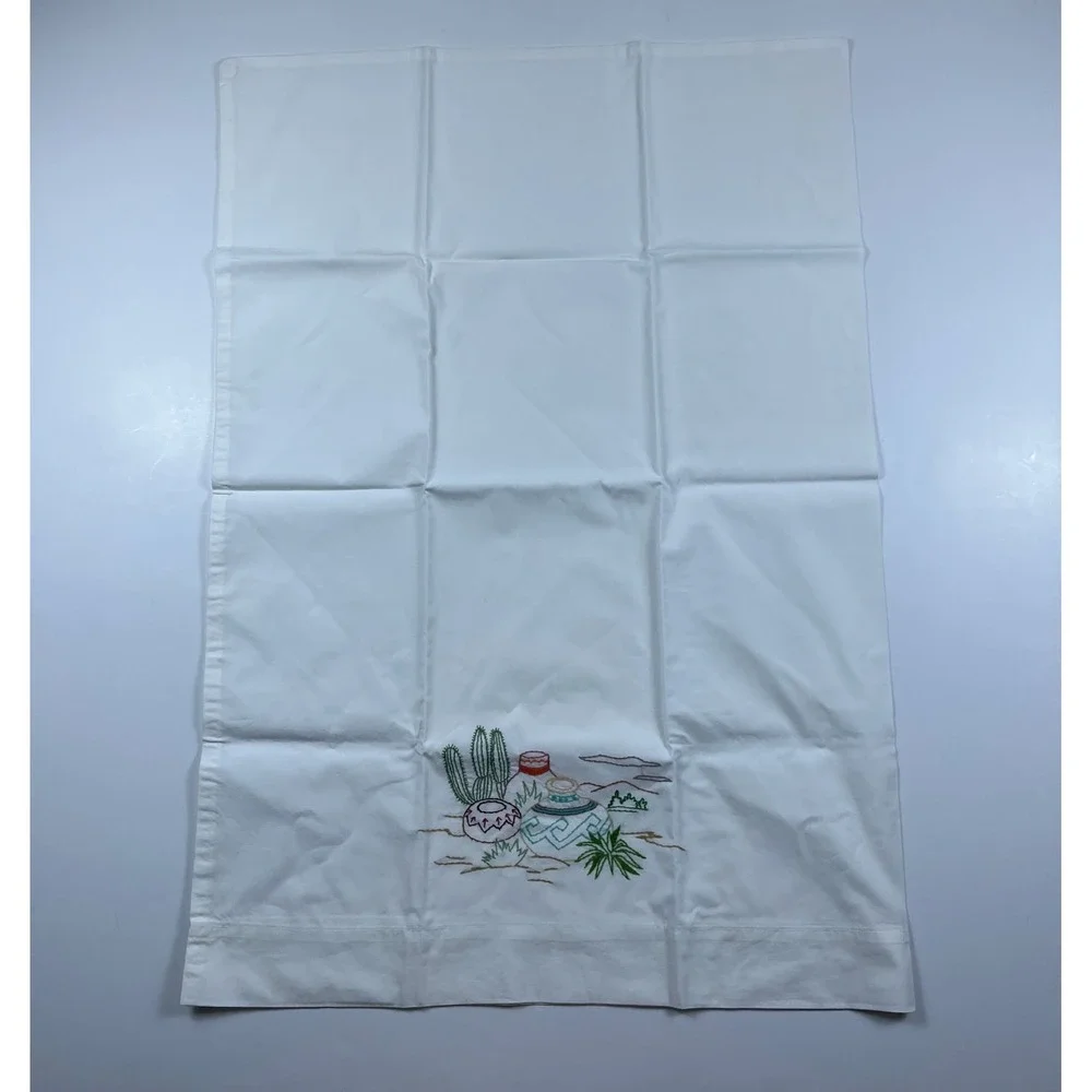 Vintage Southwestern Hand Embroidered Pillowcase Set White Cactus Desert 2pc